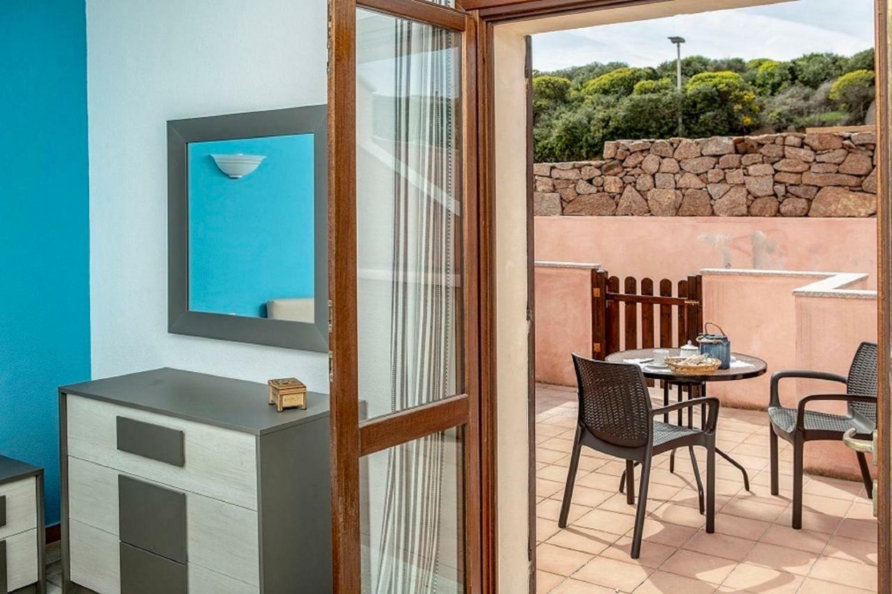 Bilocale Via Umbria Apartment Santa Teresa Gallura Bagian luar foto